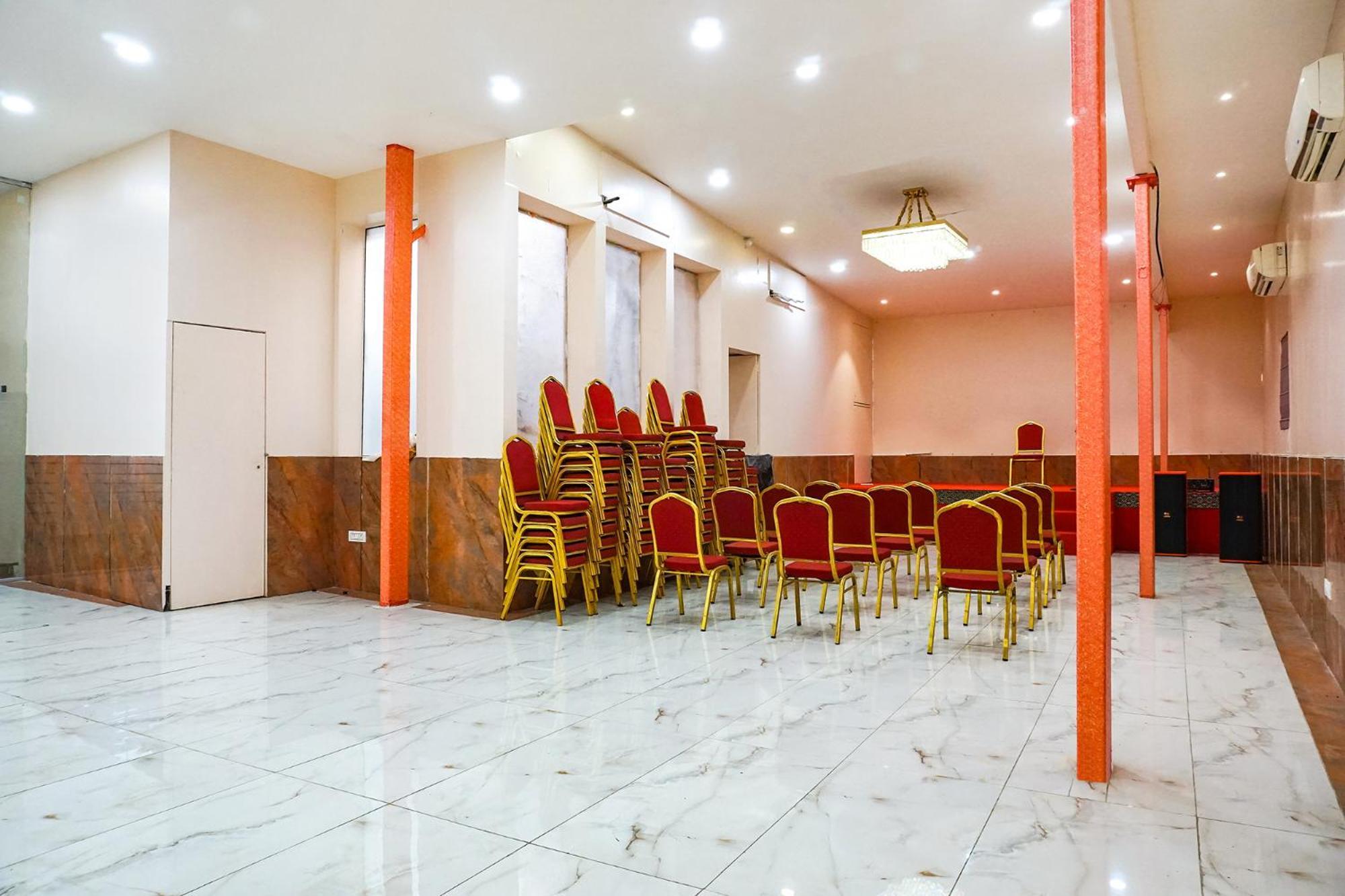 פונה Fabhotel Rachana Residency - Nr Shivaji Nagar Metro Station מראה חיצוני תמונה